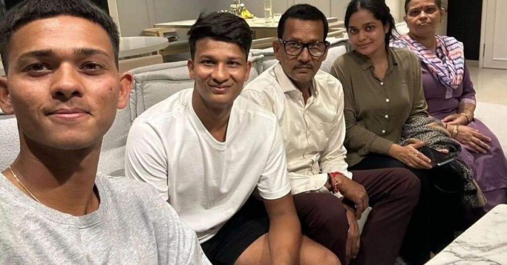 yashasvi Jaiswal family