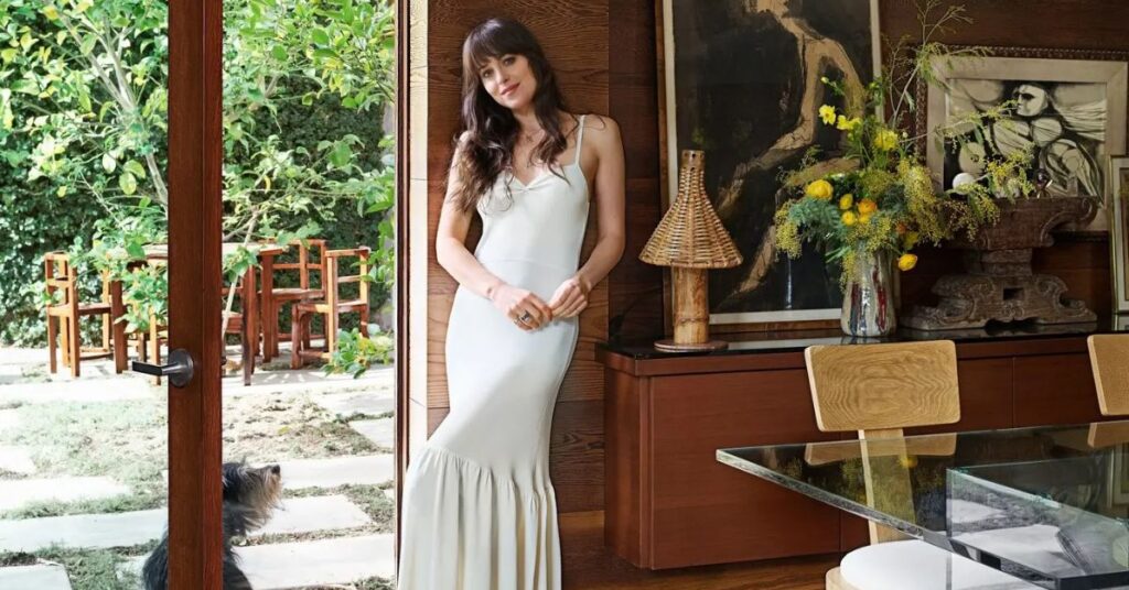 Dakota Johnson home