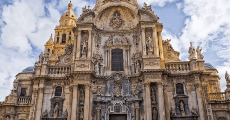 What Is Baroque Architecture? Style, Art & Examples