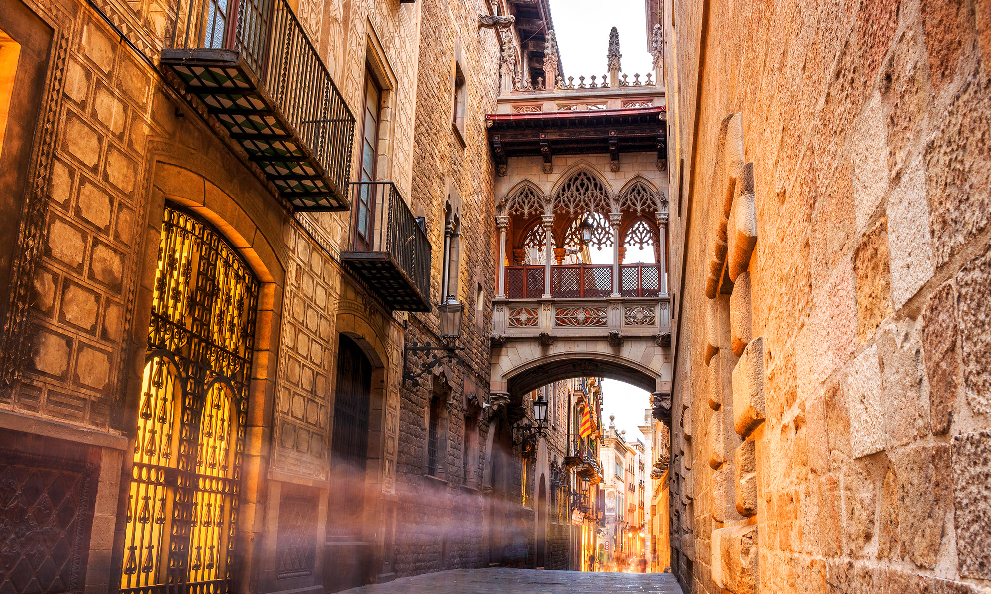 The Gothic Quarter - Barcelona Architecture Tours