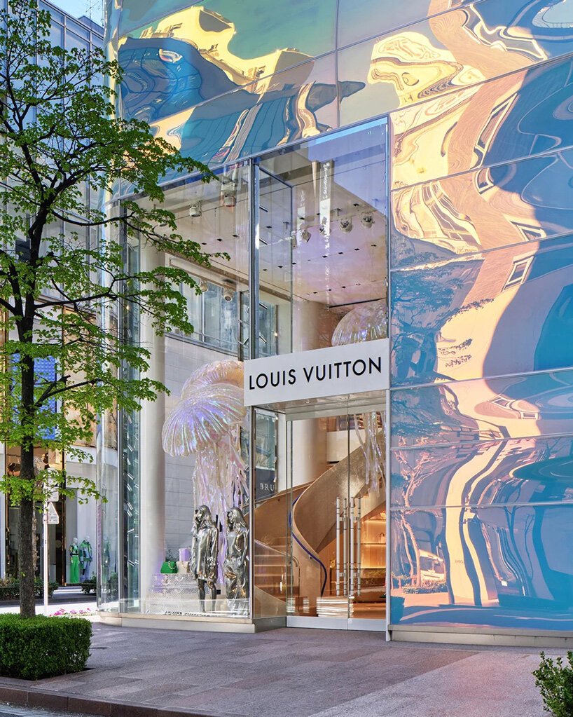 Louis Vuitton Store Relevance